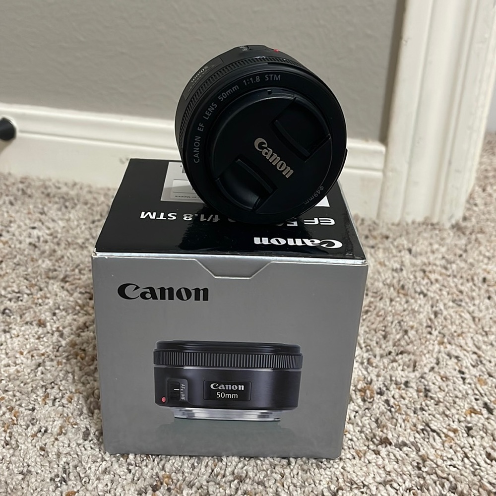 Canon EF 50mm lens